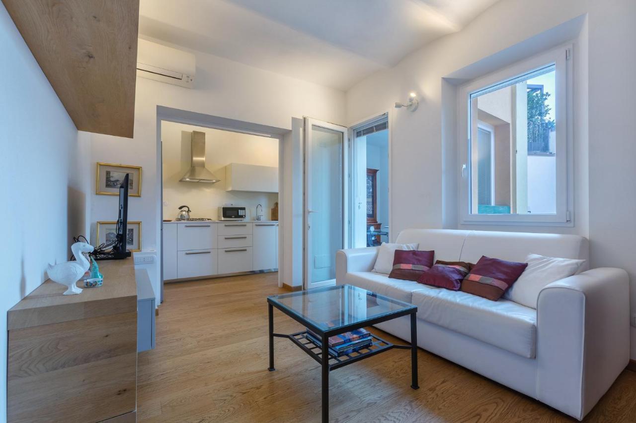 Bologna Saragozza District Apartment Eksteriør billede