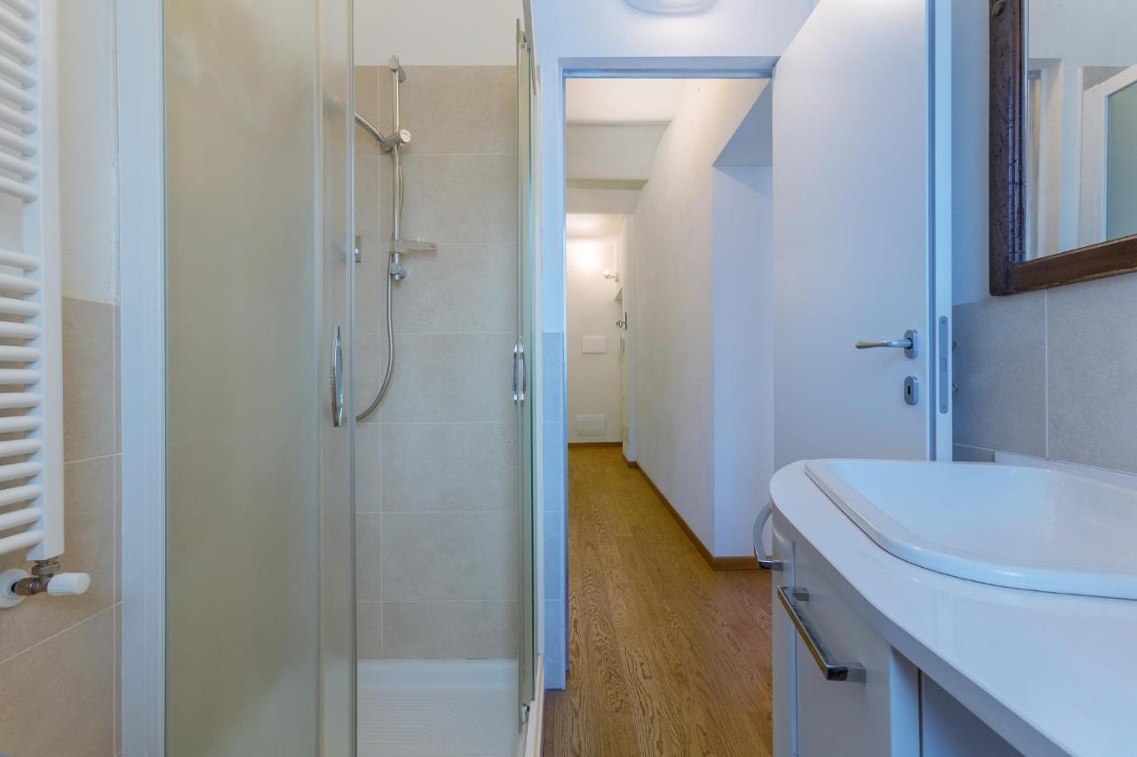 Bologna Saragozza District Apartment Eksteriør billede