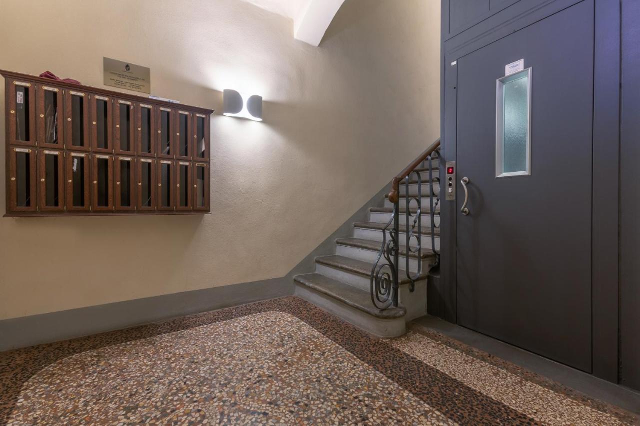 Bologna Saragozza District Apartment Eksteriør billede